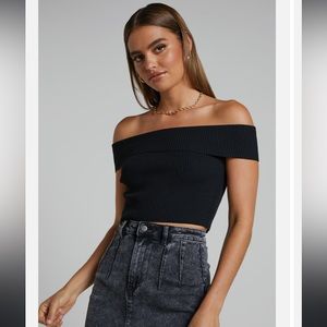 Showpo ZAINA OFF THE SHOULDER RIB KNIT CROP TOP IN BLACK, size S